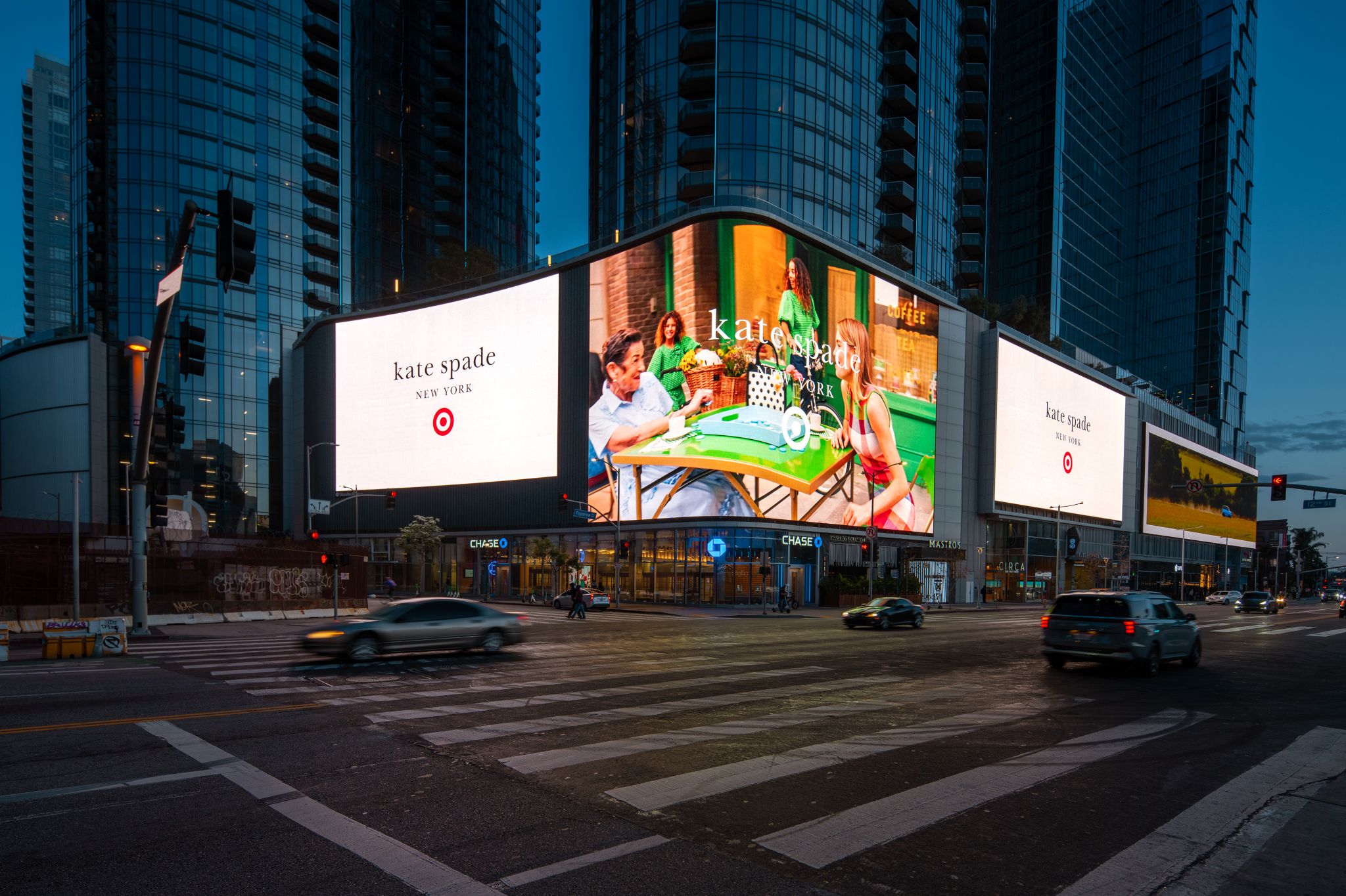 Why Did Kingaurora Persist with DIP in 2025? Unraveling the Mystery